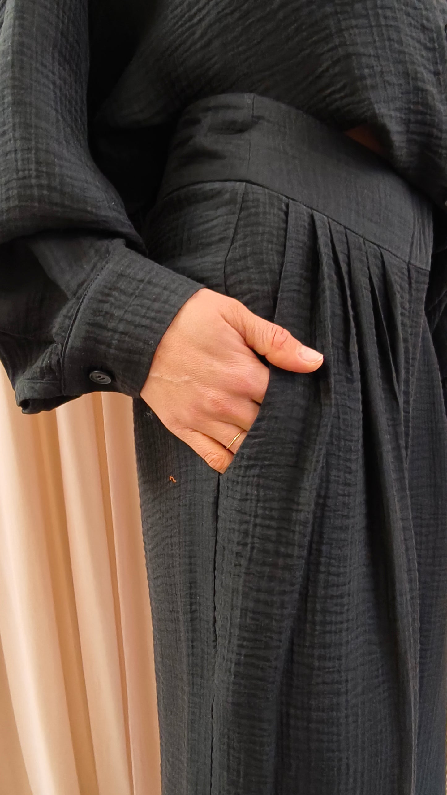 Pantalone wideleg in creponne fluido