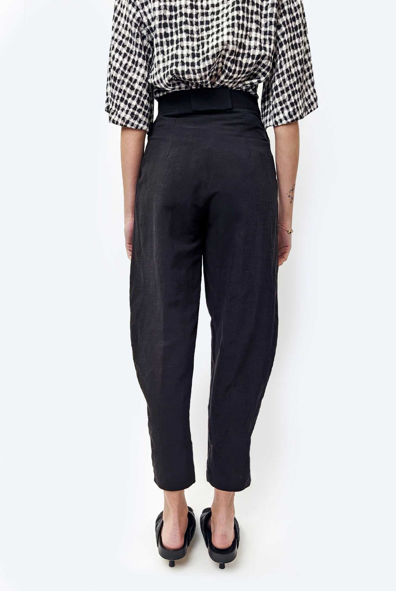 Black Carrot Pant