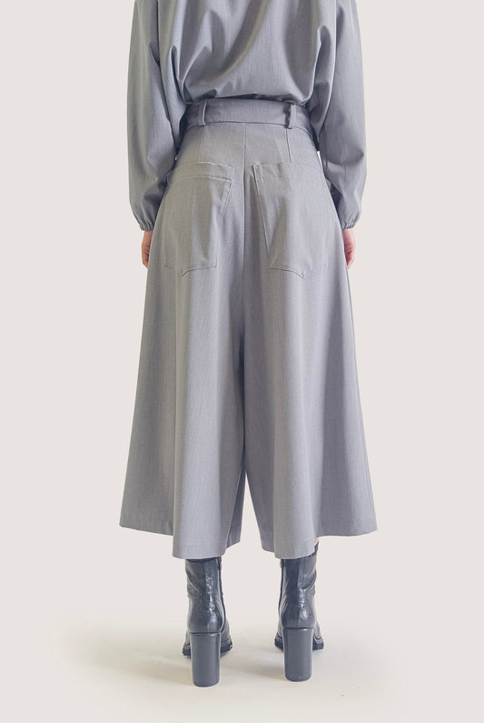 Cropped Gray Pant