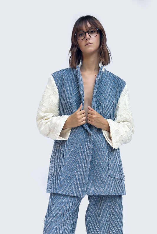 SHOP THE LOOK Blazer + cropped flare pants