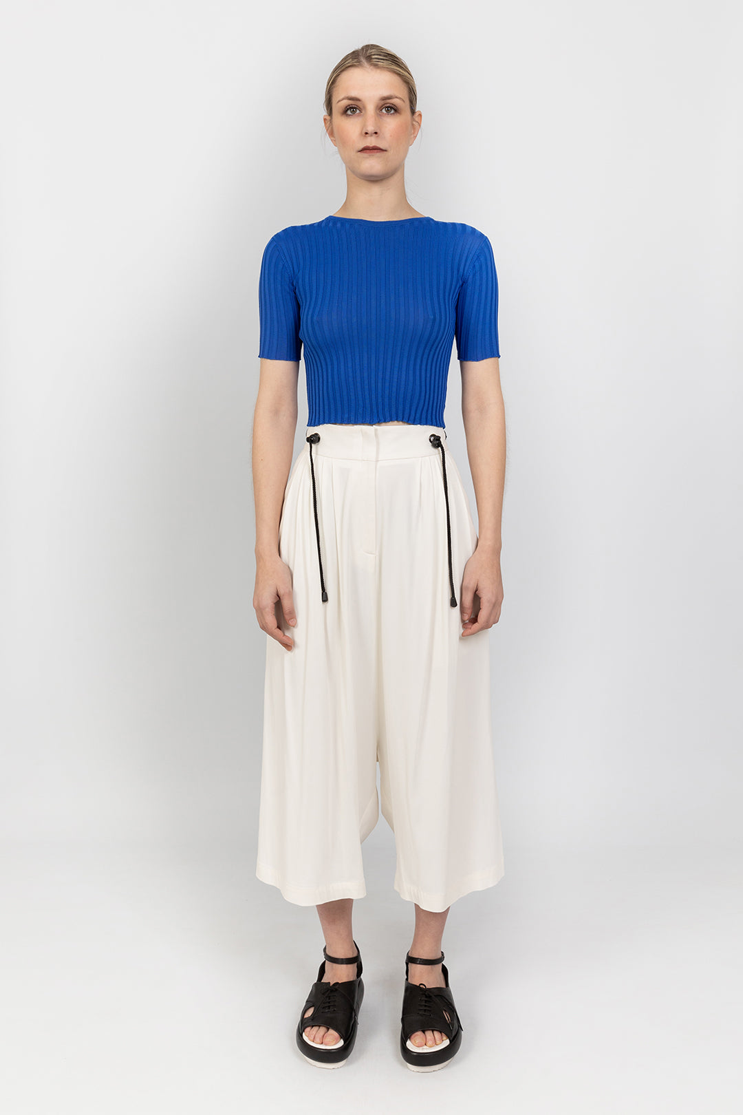Maglia tricot con coste blu royal