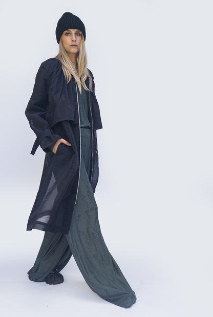 SHOP THE LOOK Spolverino + sweatpants