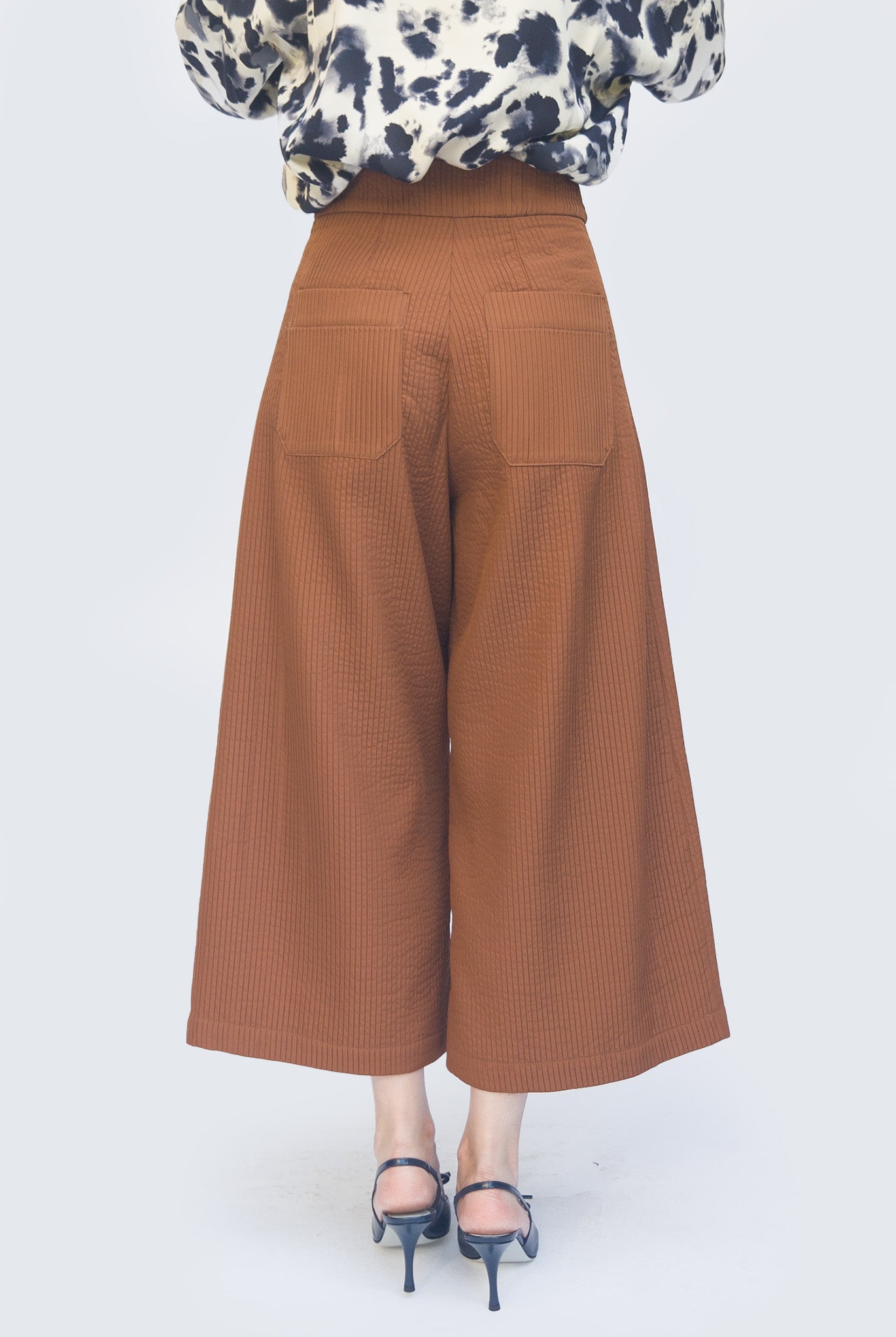 Cropped Flare Pants