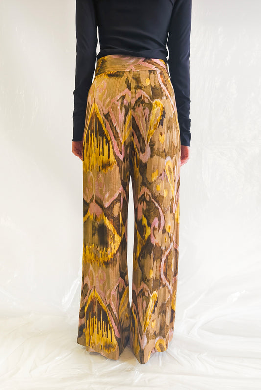 Wide-Leg Optical