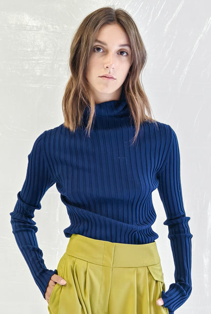 Dolcevita Blue