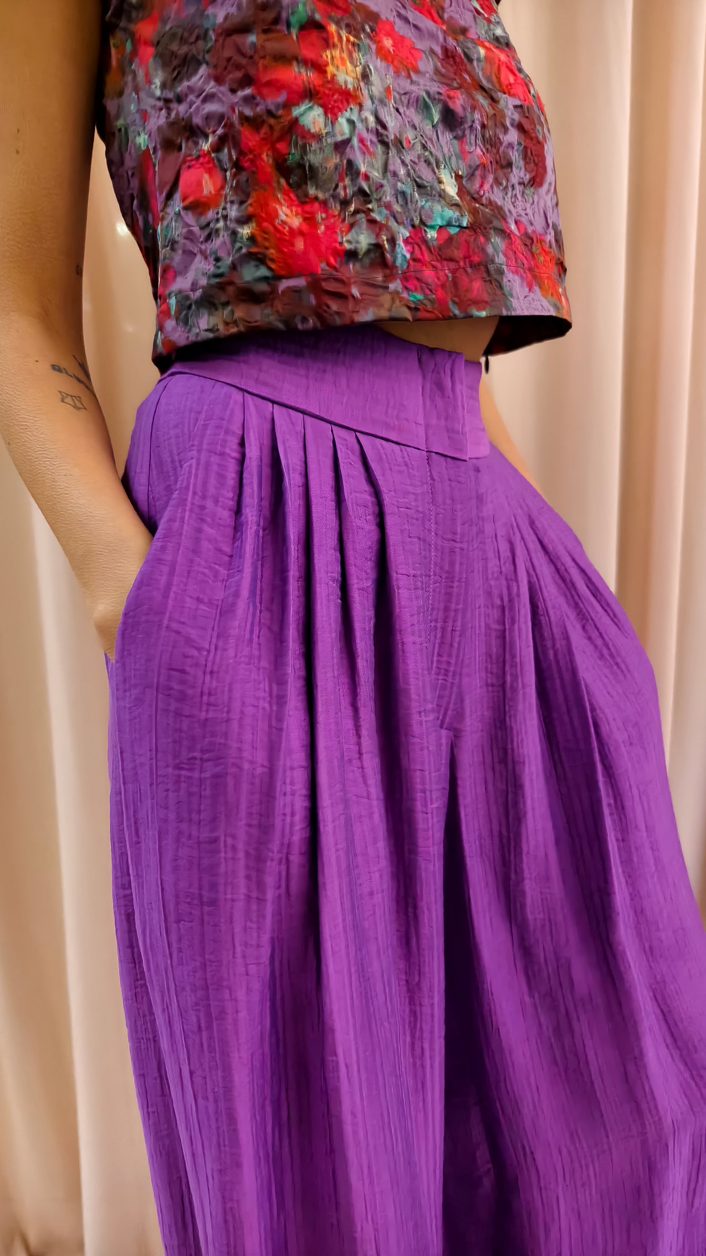 Pantalone wideleg in creponne fluido