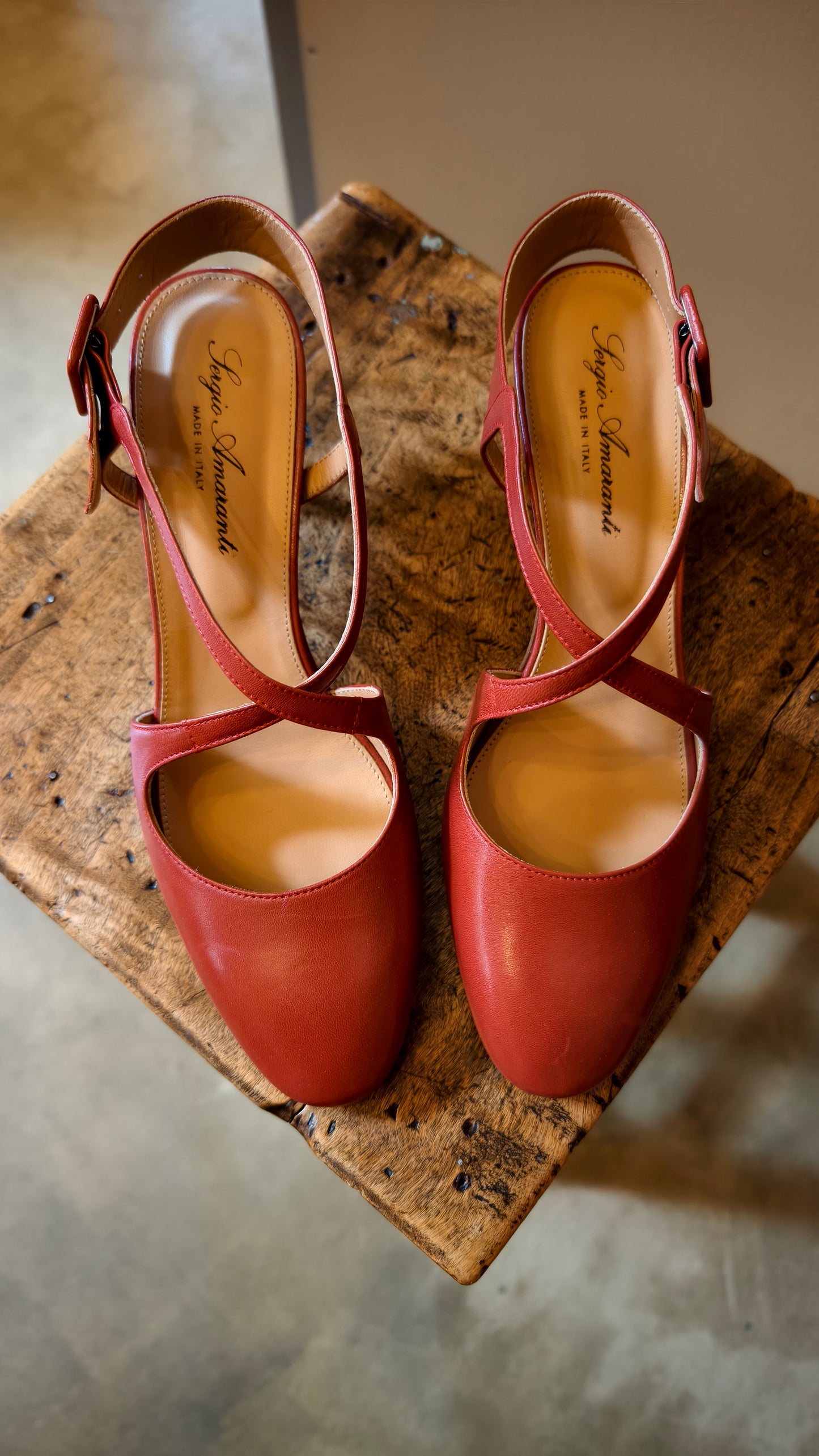 Scarpa a tacco basso