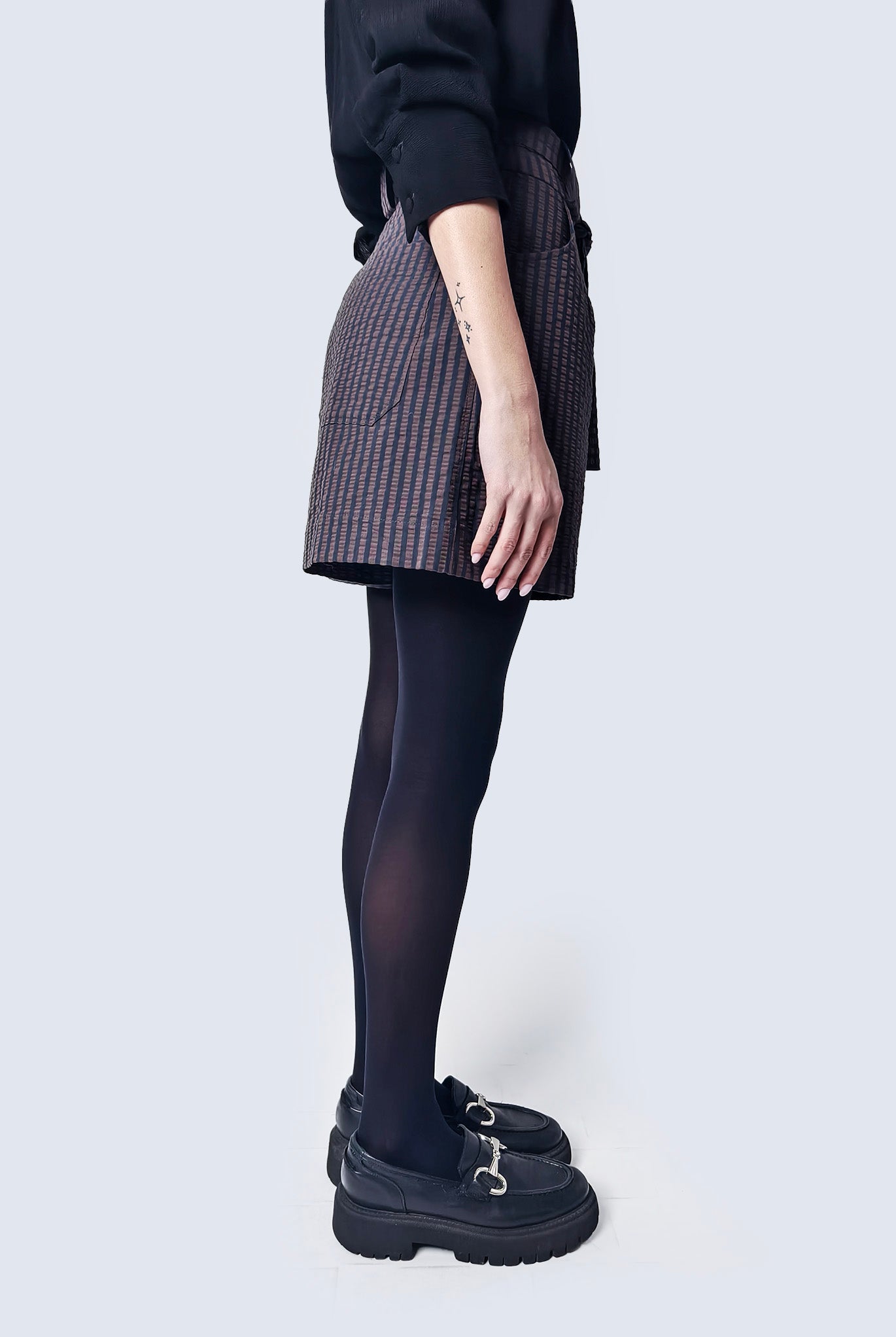 Shorts brown/black