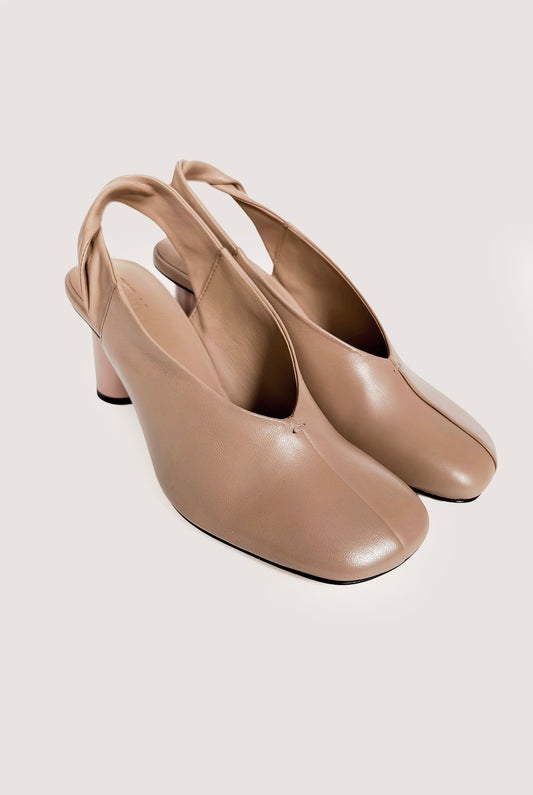 Dez- Twist Detailed Cylinder Heel Slinback