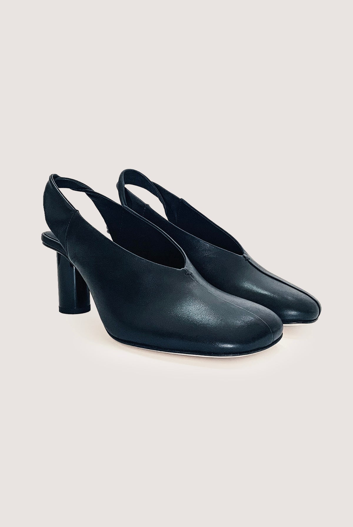 Dez- Twist Detailed Cylinder Heel Slinback