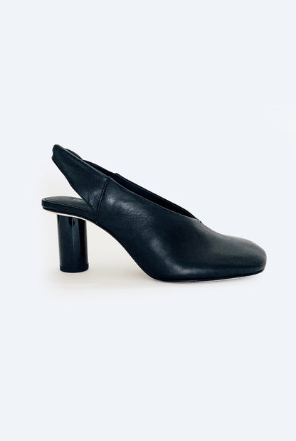 Dez- Twist Detailed Cylinder Heel Slinback