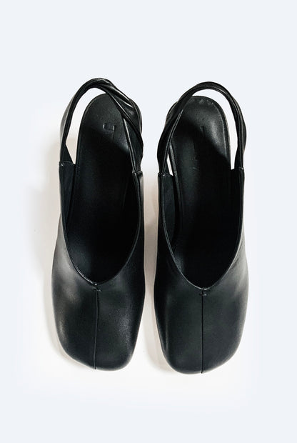 Dez- Twist Detailed Cylinder Heel Slinback