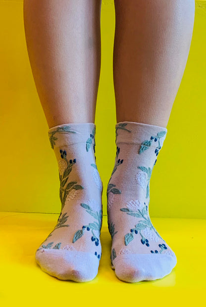Lilac Flower Socks