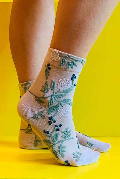 Lilac Flower Socks