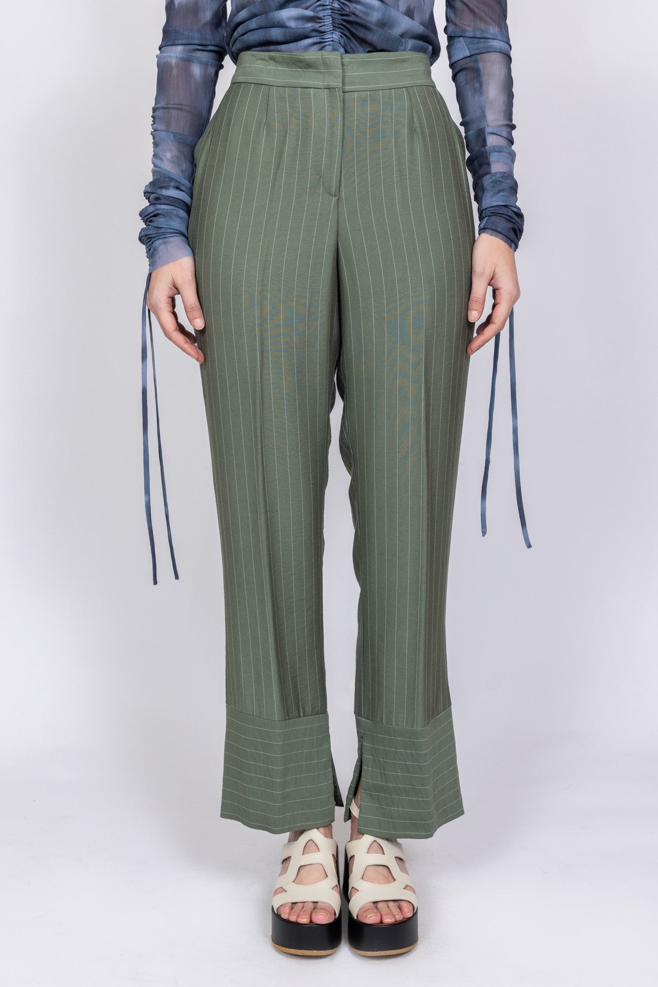 Pantalone in viscosa fluida gessato